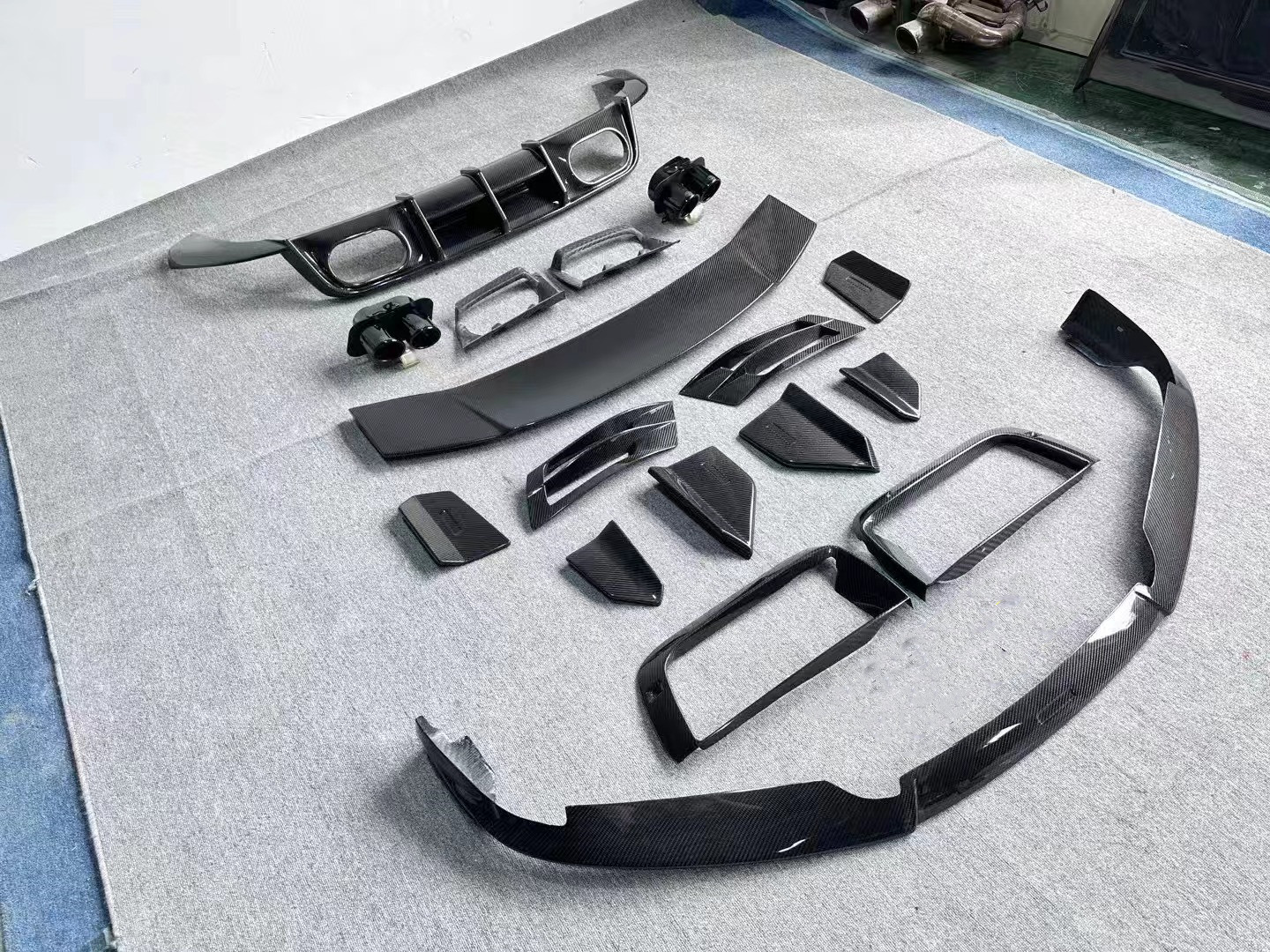 Repair Porsche 992 Body Kit BS Style Turbo Widebody Diffuser Spoiler Dry Carbon Fiber