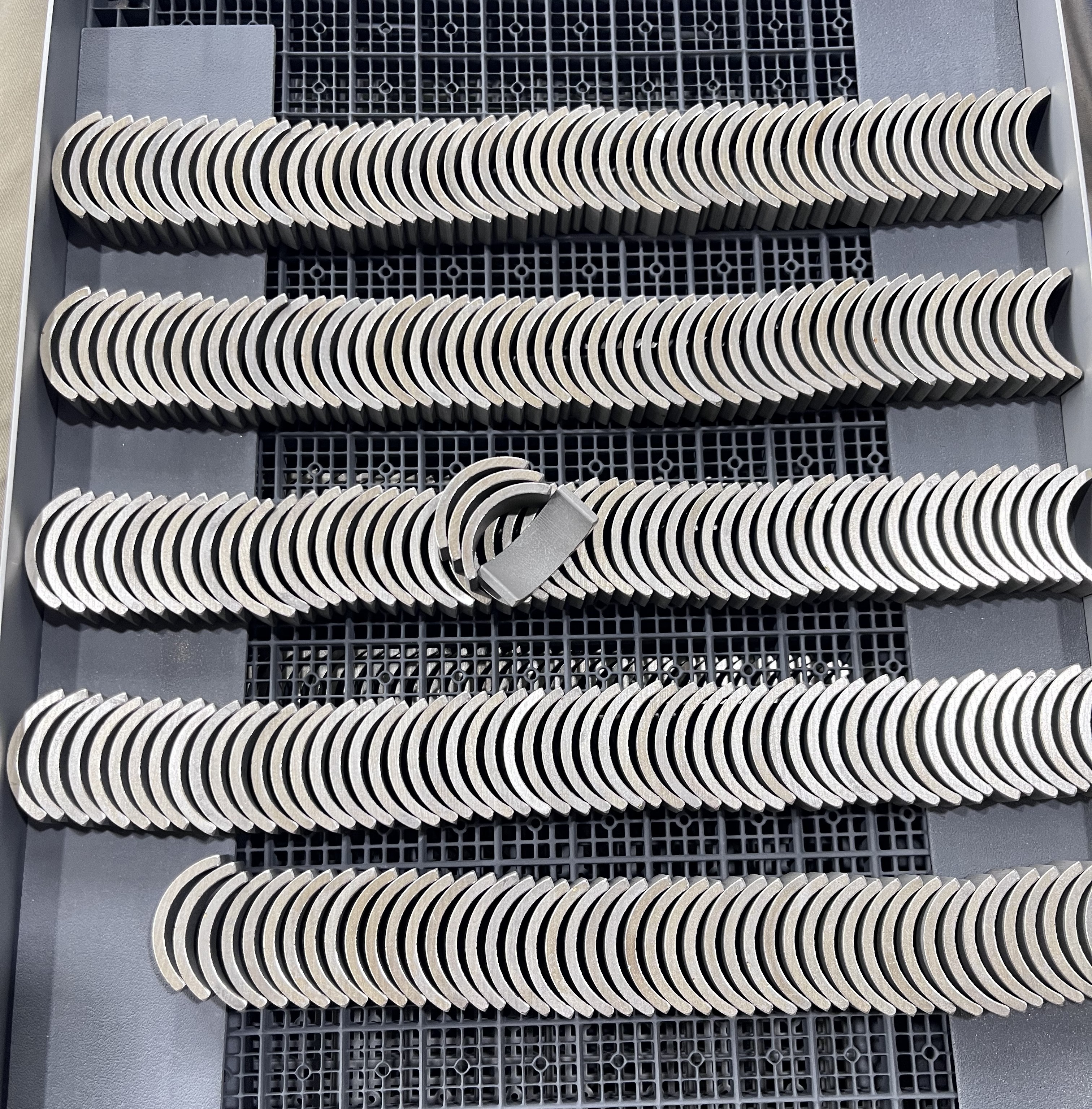 YXG-28 YXG-30 YXG-32 Sm2Co17 SmCo Permanent Magnets Arc Shaped