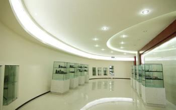Xiangyang Youbo Photoelectric Co., Ltd