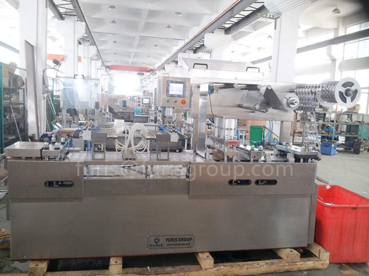 Blister Pack Sealing Machine / Blister Packaging Machine With Peristaltic Pump For All Kinds Liquid
