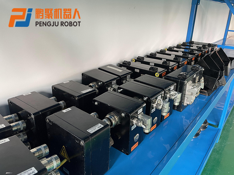 KUKA KR C4 Smart PAD Pendant Bumper TEACH PENDANT ROBOT 00-216-801KUKA Robots With Control Unit KR C4 Or Sunrise Cabinet