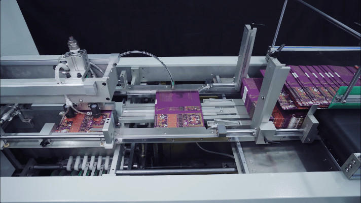 Max. Book Size 280×360mm Automatic Paper Bag Making Machine with Cold Glue cover machine casing in notebook diary
