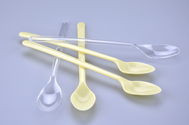 18.5 cm Long Handle disposable Plastic party Spoons 7'' in clear or beige color