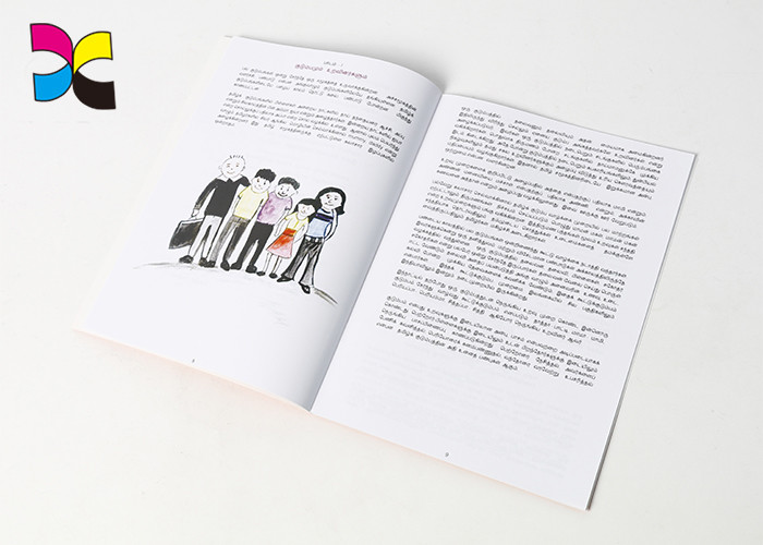 CMYK Color Pocket Brochure Printing With Saddle Stitching Perfect Binding