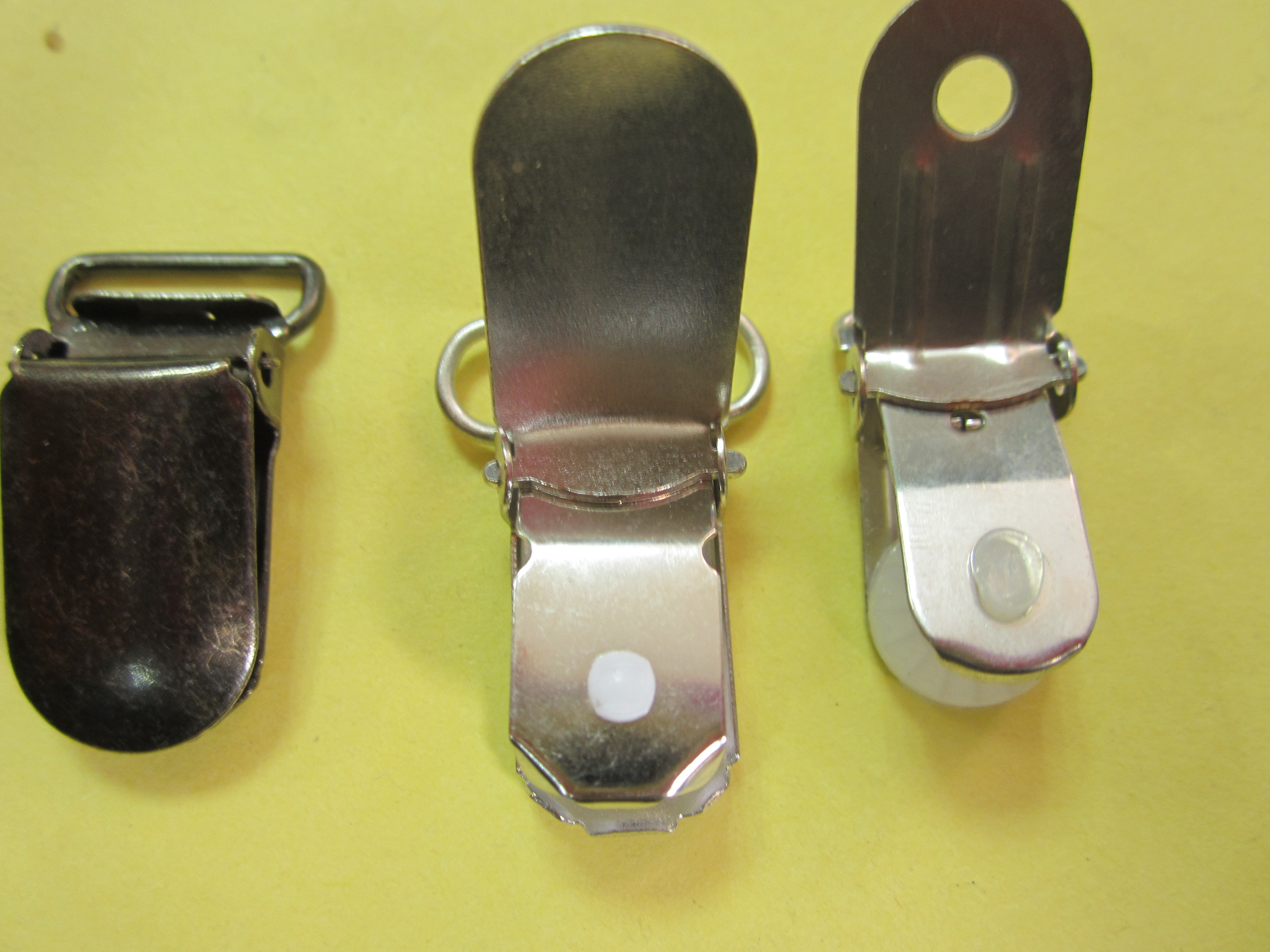 Wholesales baby pacifier clip