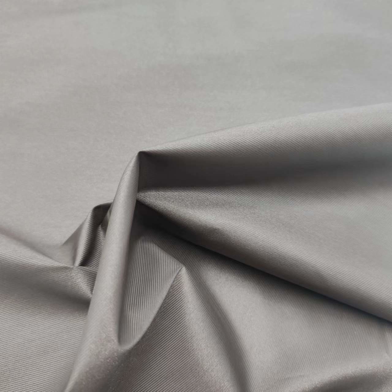 50% Polyester 50% Nylon Outdoor Down Fabric Windproof Waterproof