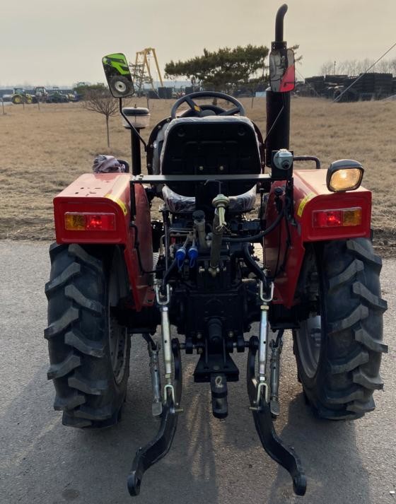 Farmland 25hp Mini Tractor Multifunctional Compact Farm Tractor HT354-Y