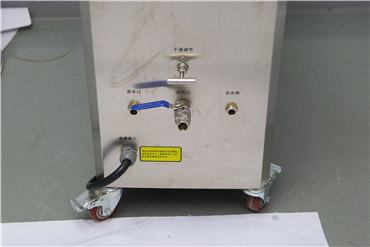 Mobile Portable Steam Car Washing Machine 24KW For Carpet Kitchen Floor