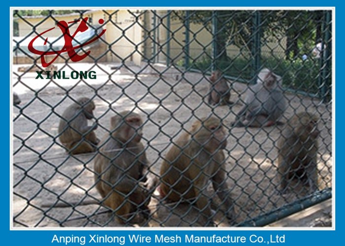 Low Carbon Steel Wire Chain Link Security Fence With Round Post