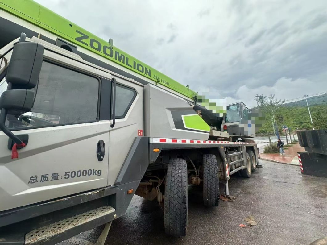 Zoomlion Used Mobile Cranes of 80 Tons, Sold at a Preferential Price