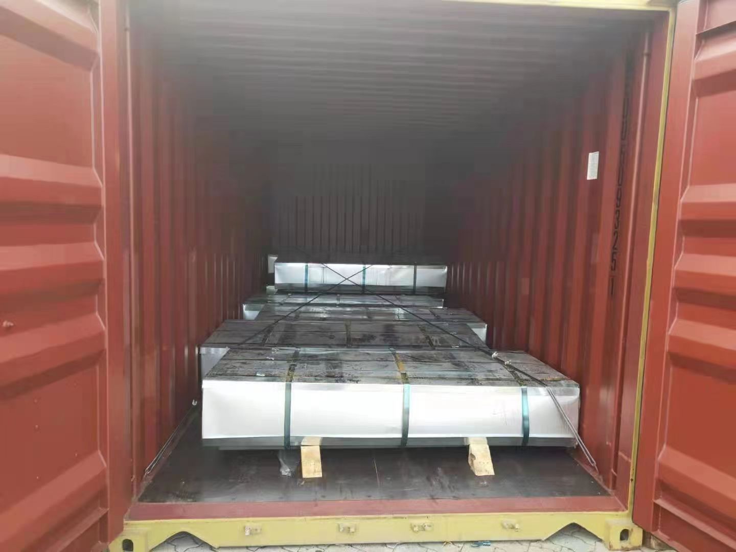 Tolerance ±1% Galvanized Pipe Schedule 40 Q195 Q235 U-Bar Steel Channels Customized
