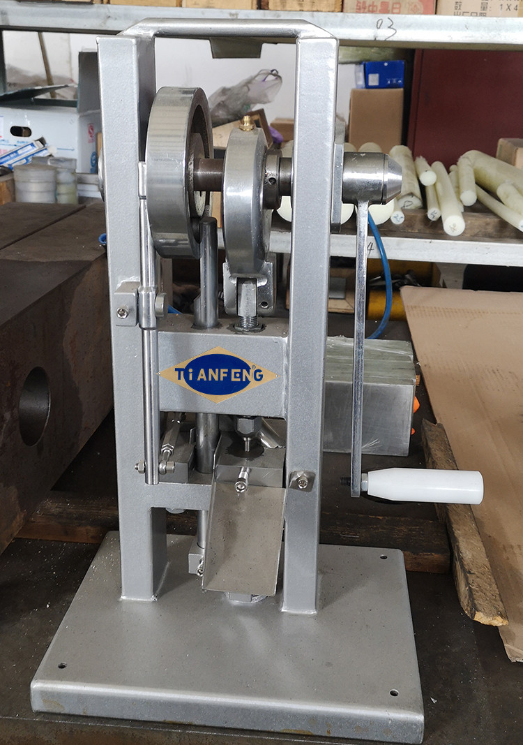Hand Type Lab TDP Hydraulic Single Punch Tablet Press Machine
