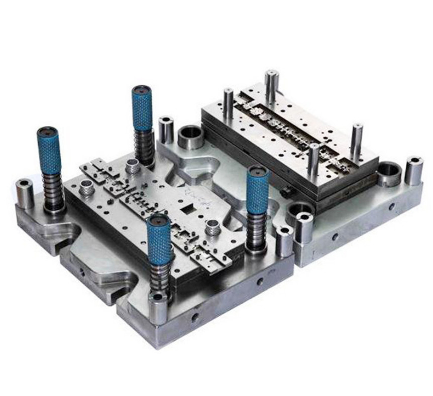 Hot Runner 738H Precision Injection Mould 30-50 Million Shots 3 Cavity Tooling