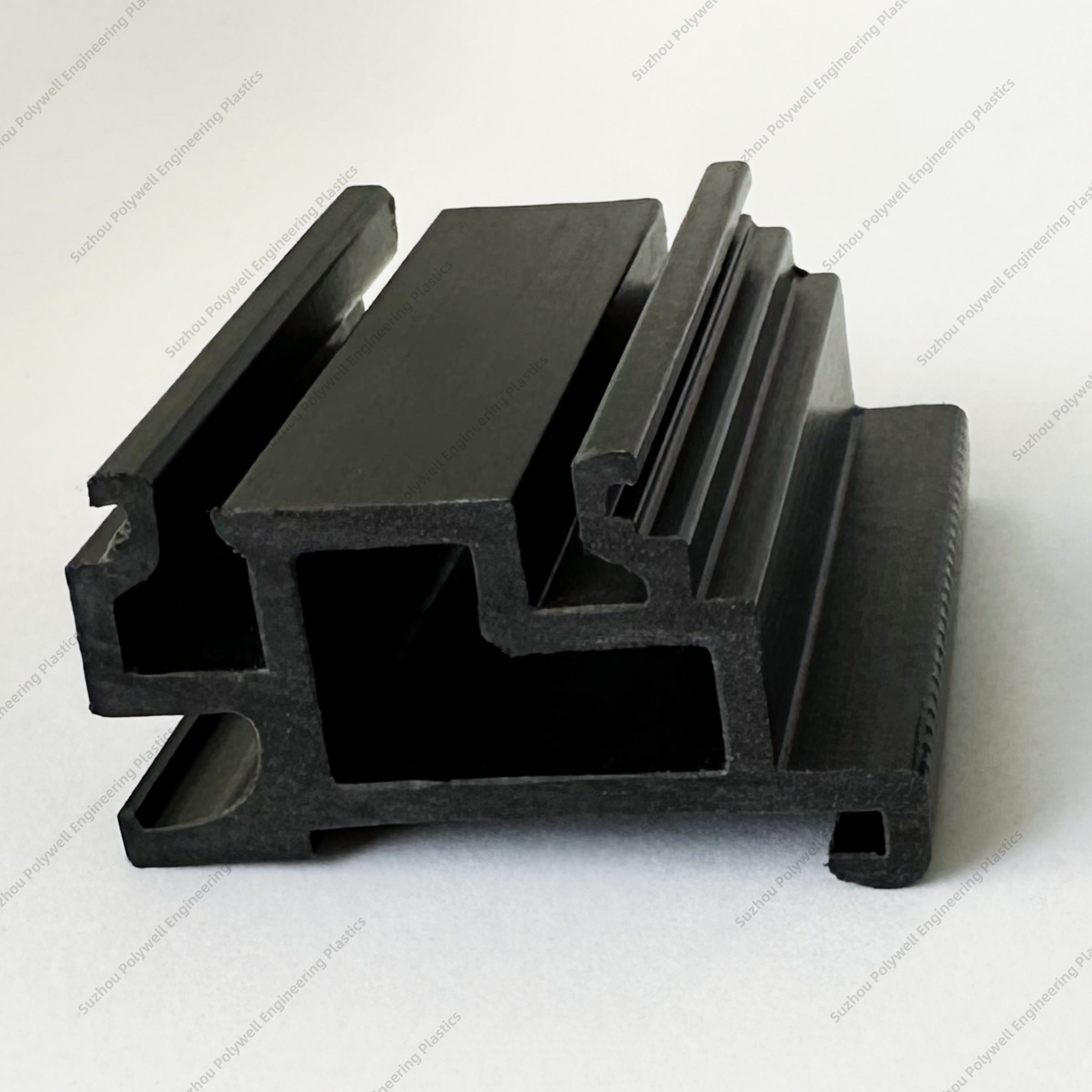 Customized Color PA66GF25 Plastic Granules PA66 Nylon Granules For Heat Insulation Strips