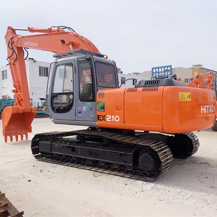 122 KW Hitachi EX210 Excavator with 4600 Working Hours and Good Condition from Japan