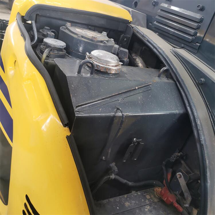 Original Hydraulic Cylinder Komatsu PC55MR 5.5Ton Japanese Excavator 1600 Working Hours