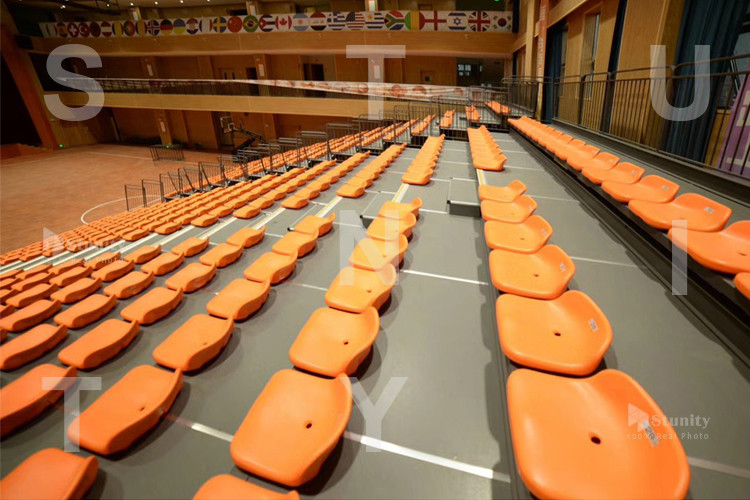 Commercial STUNITY Powder Finish Telescopic Bleacher Seating