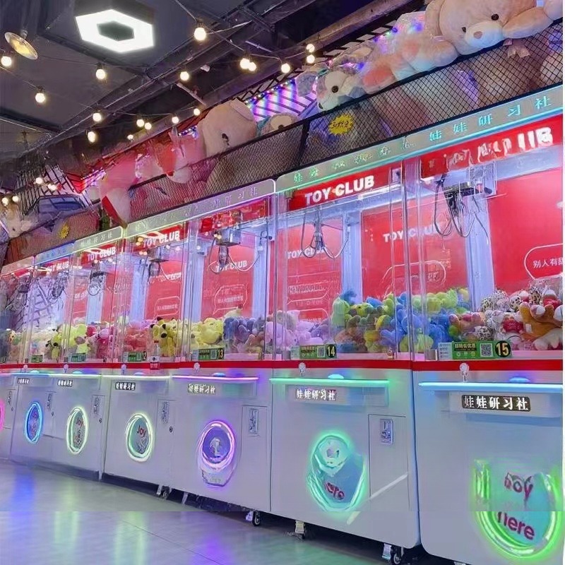 Dreamland new exclusive coin operated arcade claw toys plush machine for sale