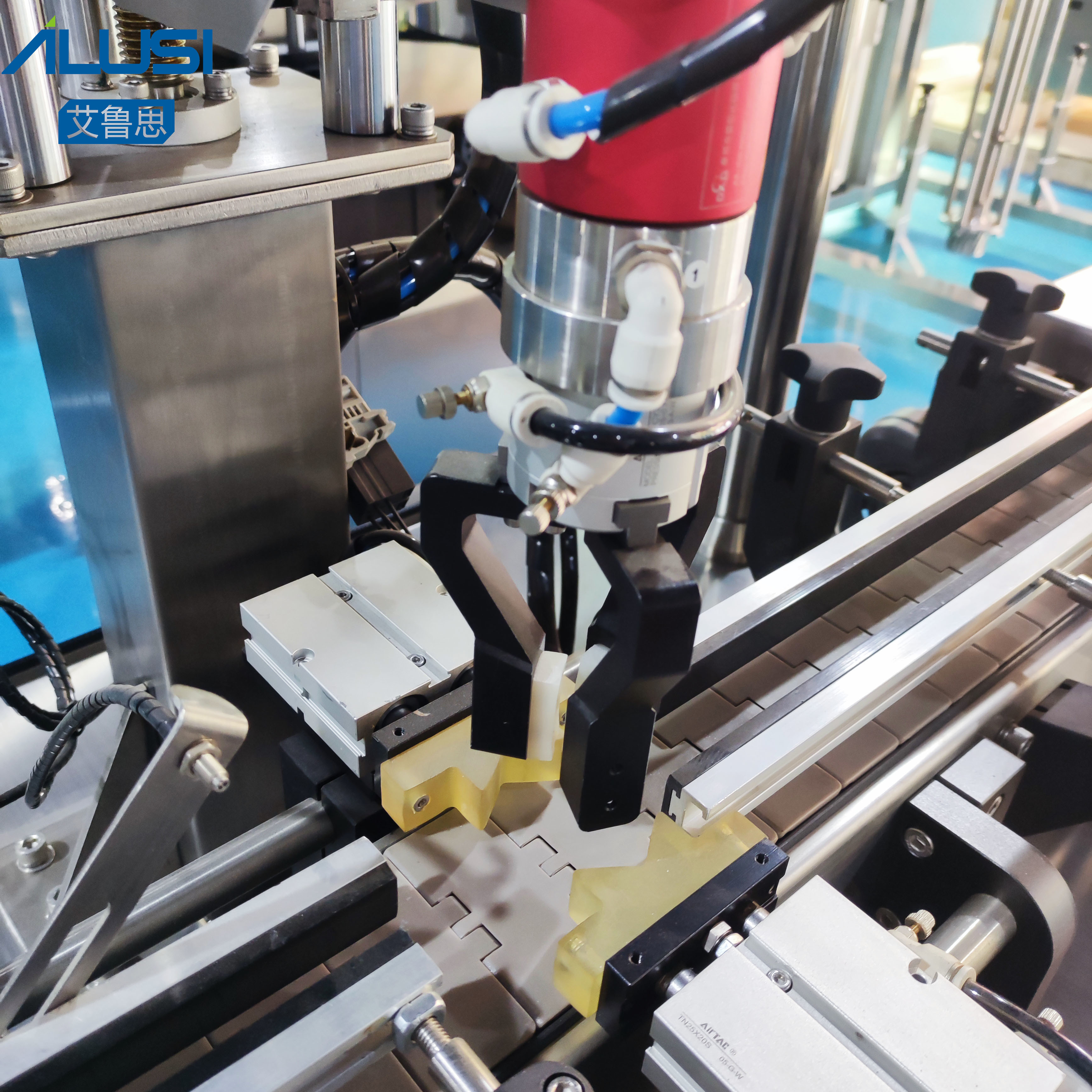 Fully Automatic Screw Capping Machine Rotary Glass Bottles Screw Capper Equipment