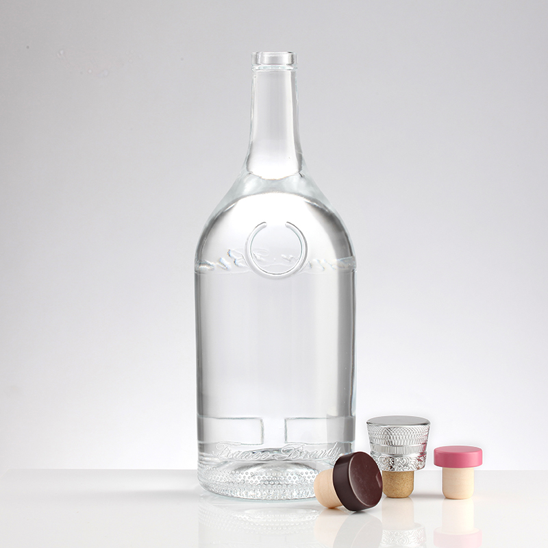 Rubber Stopper Sealing Type 750ml 500ml Glass Liquor Spirits Bottles for Vodka Whiskey