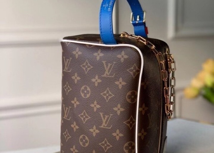 Monogram Printing Leather Chain Casual Handbags Shoulder Bags With Zipper Opening