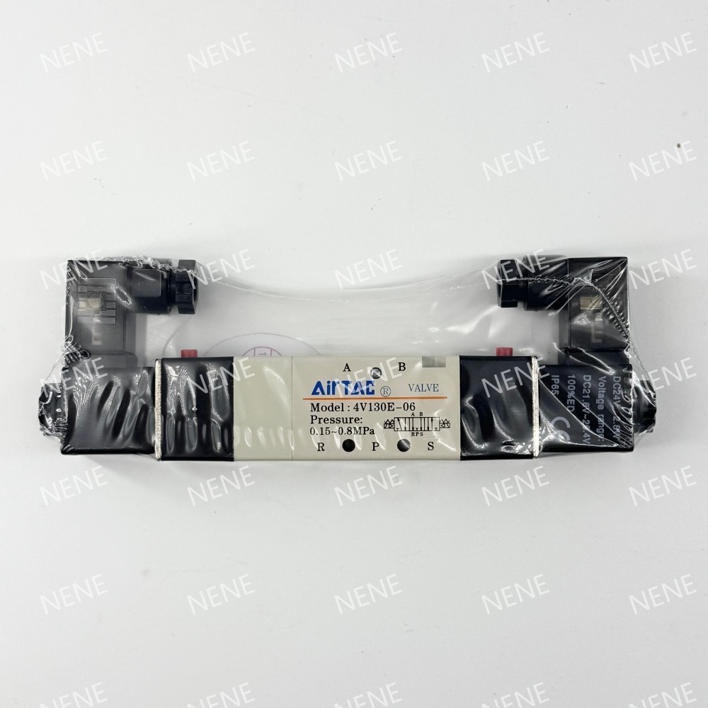 AIRTAC 4V230E-08 Solenoid Valve 24DC Voltages For Industrial Applications