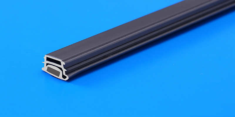 Surface Smooth Shower Screen Seal Strip Erosion Resistant Easy Installation
