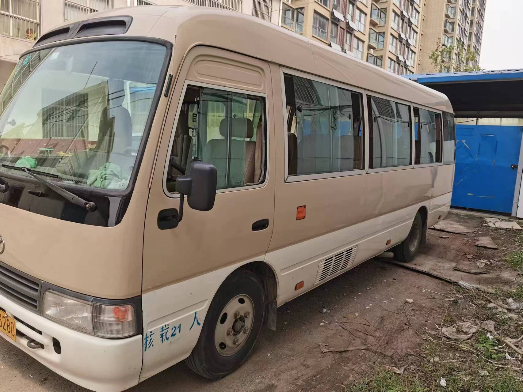 Used 21 Seats Coaster Toyota Bus Middle Sized 130km/h