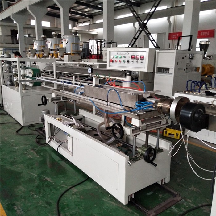 T8 PC LED Tube Production Line SJ-50/28 Extruder Model