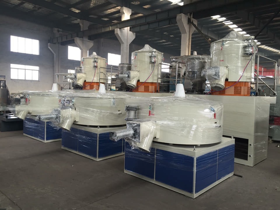 200/500 300/600 WPC Mixer Machine 500/1000 PVC Compounding Mixer