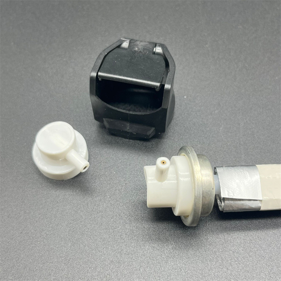 Durable Female Pepper Spray Valve Cap for Enhanced Safety and Precision - Ideal for Self-Defense Applications