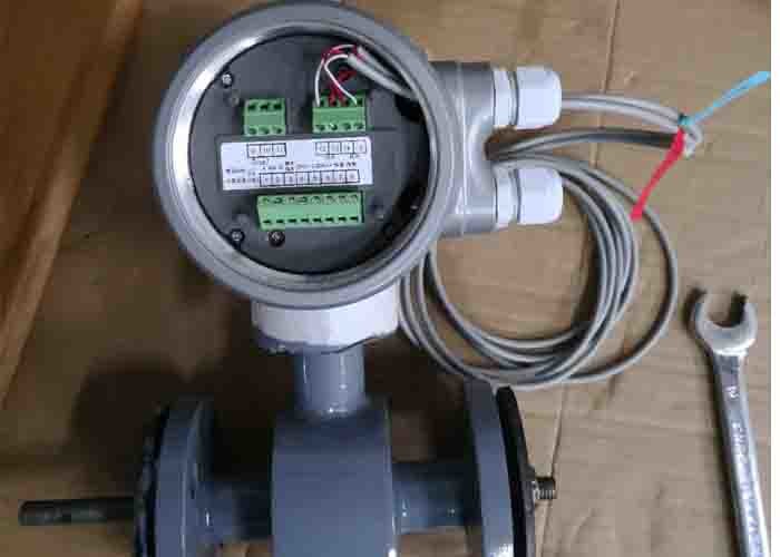 PN16 Electromagnetic Heat Transfer Flow Meter 1.6 Mpa 232 Psi Seawater Flow Meter