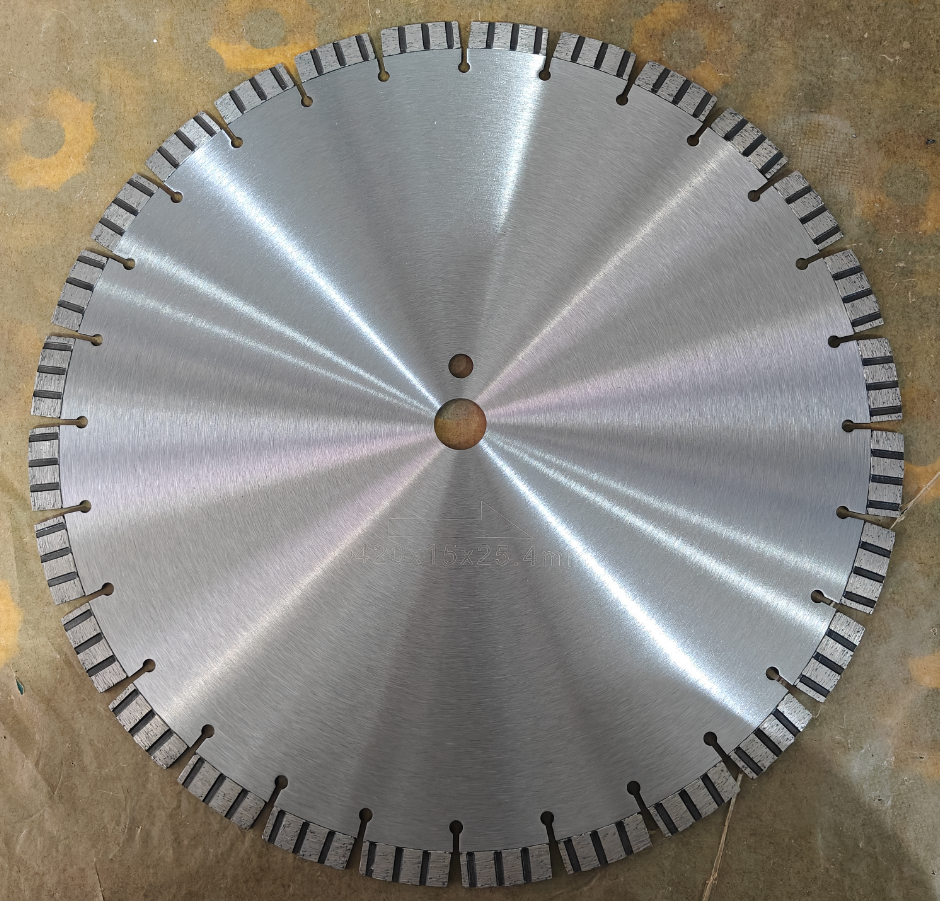 Concrete Asphalt Diamond Reinforce Concrete Cutting Disc Laser Welding With Turbo Segment 15mm