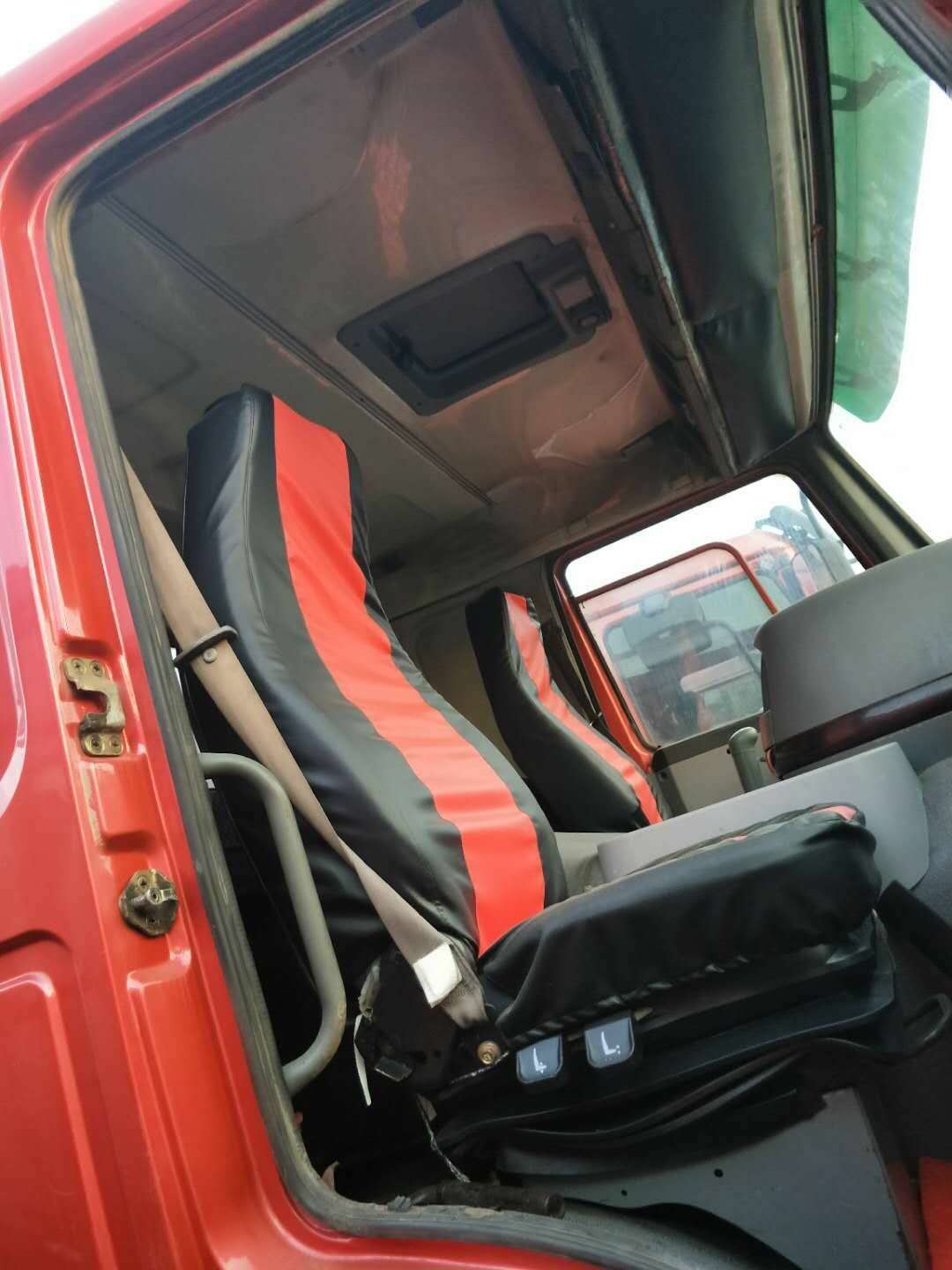 Popular Used Dump Trucks / 6x4 Dump Truck With HOWO Engine Euro III Emission Standard