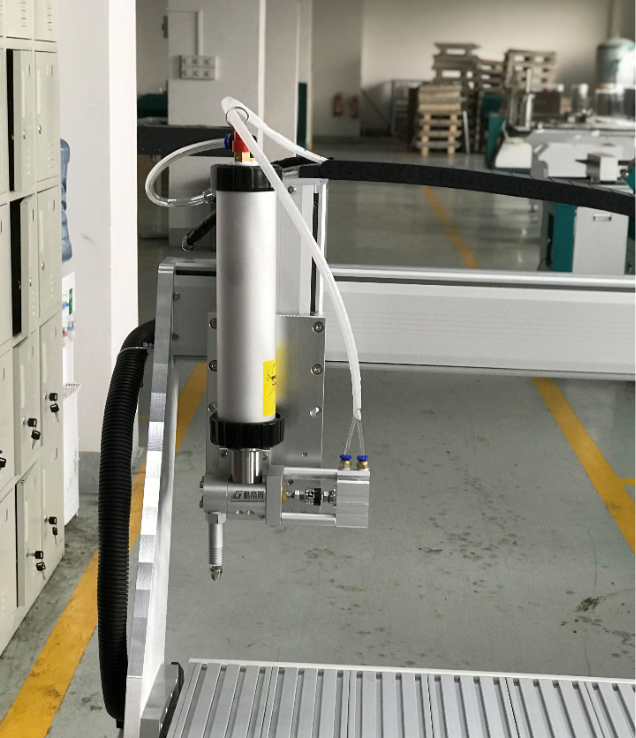 Automated Glue Dispensing Machine Three Axis Automated Glue Dispensers For Flood Light