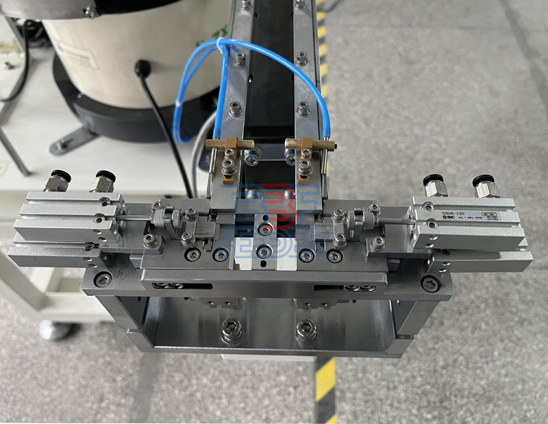 Pin Vibratory Bowl Feeder Hopper Capsule Screws Customized Vibrating Bowl Feeder
