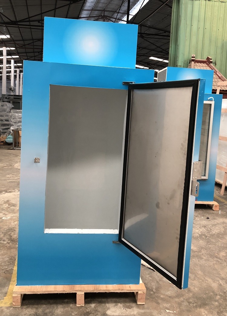 Cold Wall Bagged Ice Merchandiser for Outdoor Use