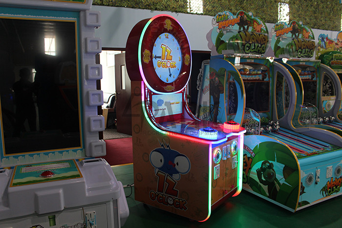 Rock Paper Scissor Game Machine Capsule / Ticket Redemption Game Machine