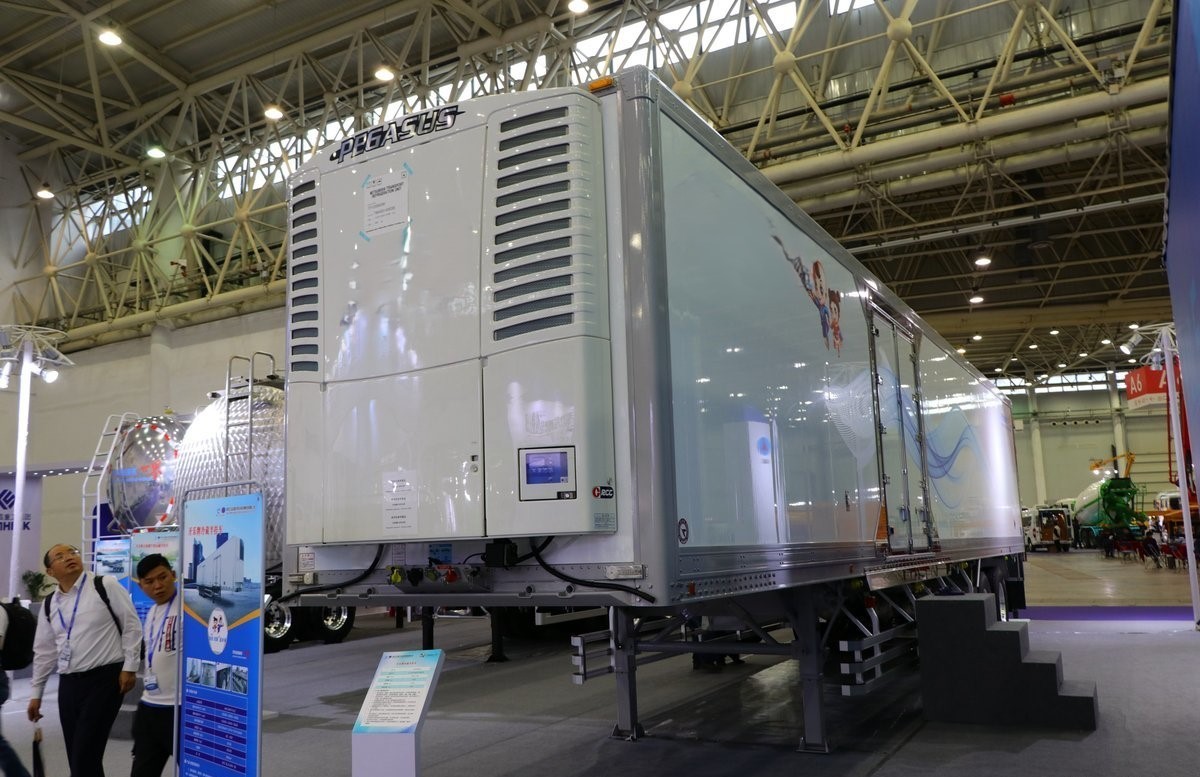 Flexible and Durable Refrigerated Semi Trailer OEM for Different Cargo Needs