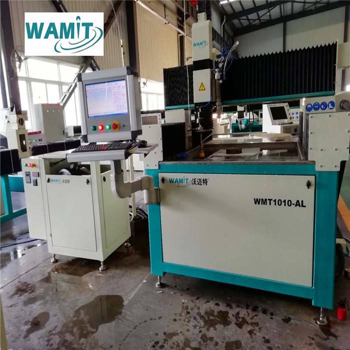 1000*1000mm AC 5 Axis Water Jet Cutter