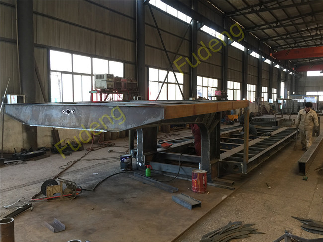Excavator Transport Low Bed Trailer Truck 3 X 13 Ton Axle Mechanical Suspension