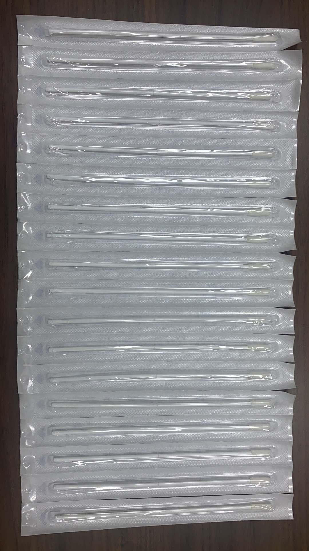 Sponge Single Use Throat Swab Stick With 75mm Break Point