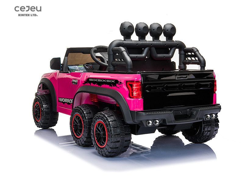 Six Wheels Suspension Kids Electric UTV With Lights On Windshield 21kg