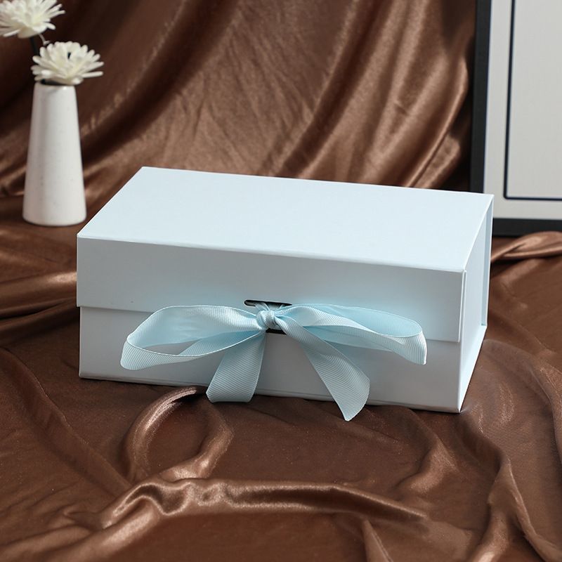 Custom Cardboard Book-Shaped Printing Paper Folding Packaging Gift Box with Magnetic Closure
