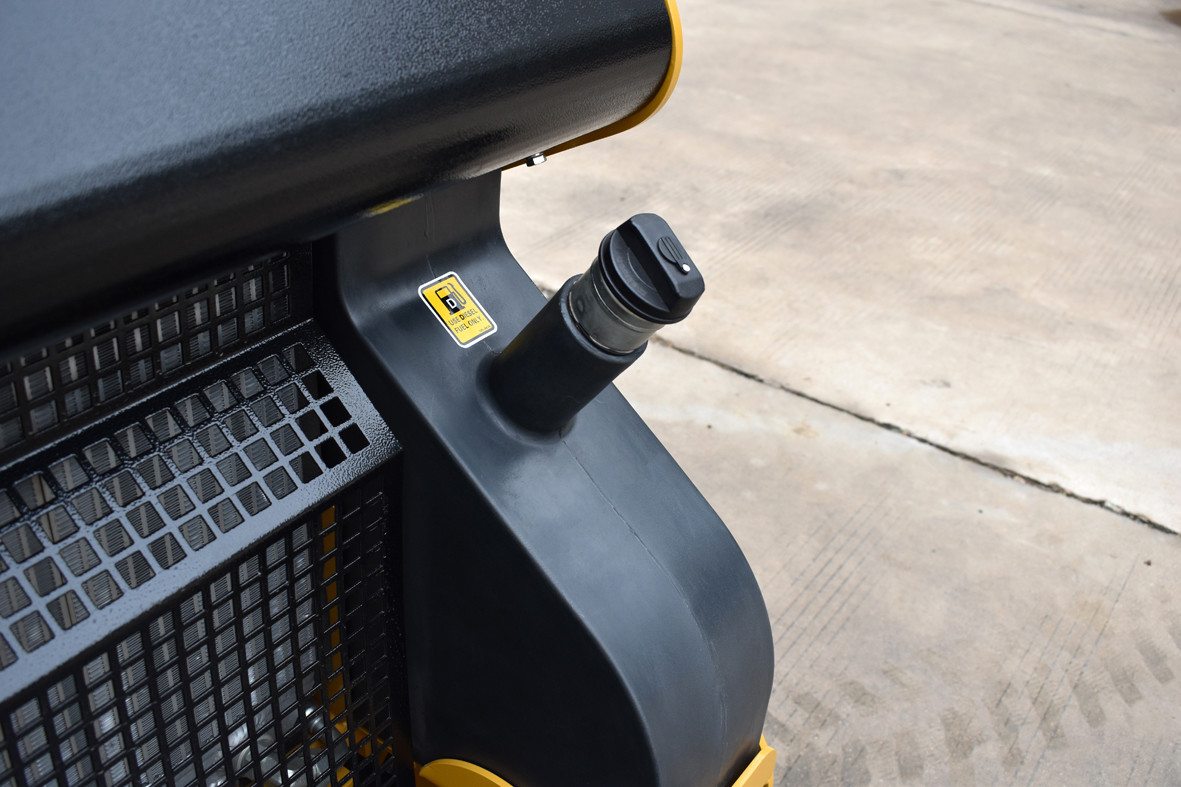 High Quality Mini Track Skid Steer Loader Made In China 25hp With Kubota Diesel Engine