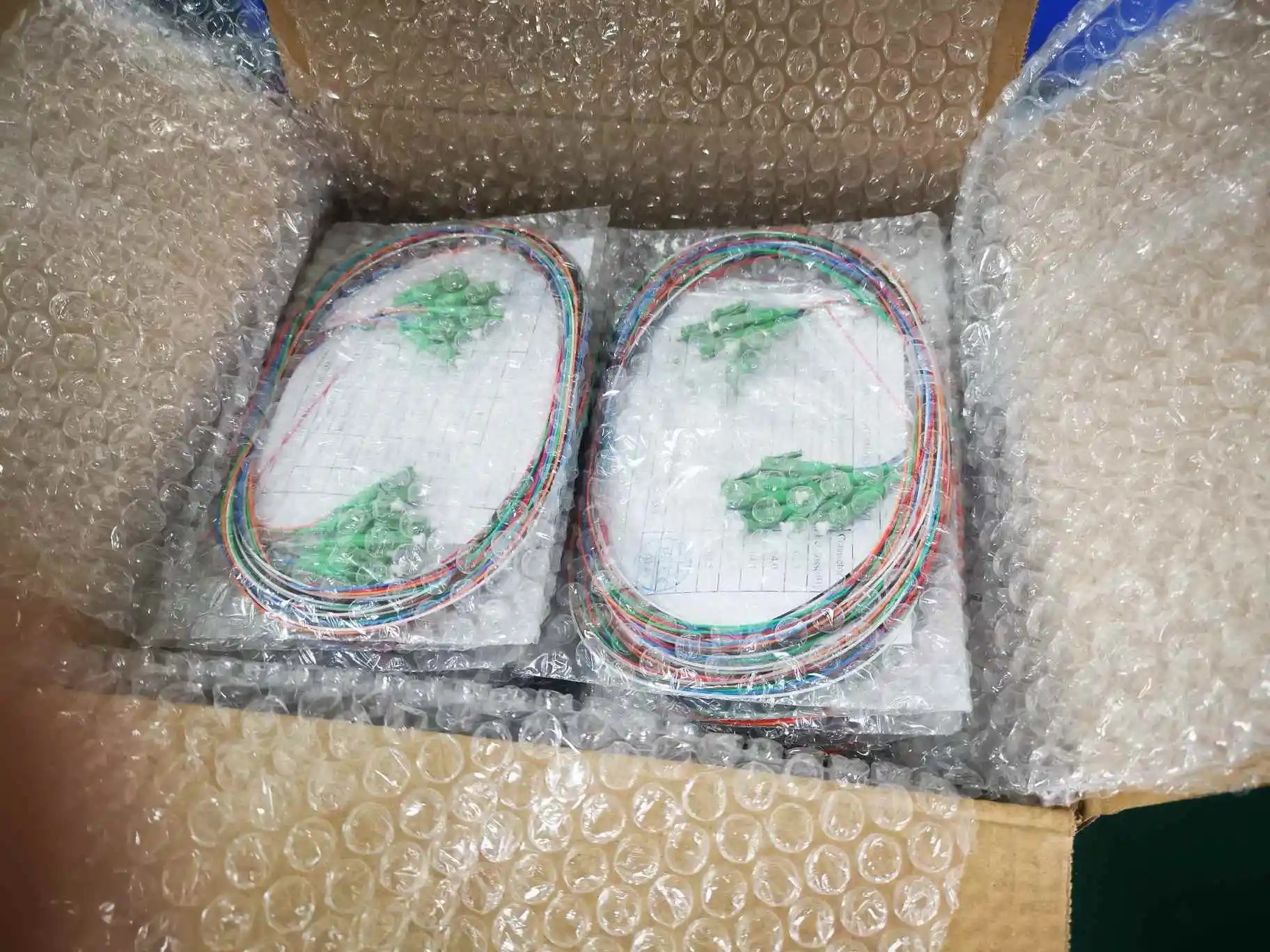 FTTH 1x2 1x4 1x8 1x16 PLC Fiber Optic Splitter With Mini Steel Tube 1M 3M 5M