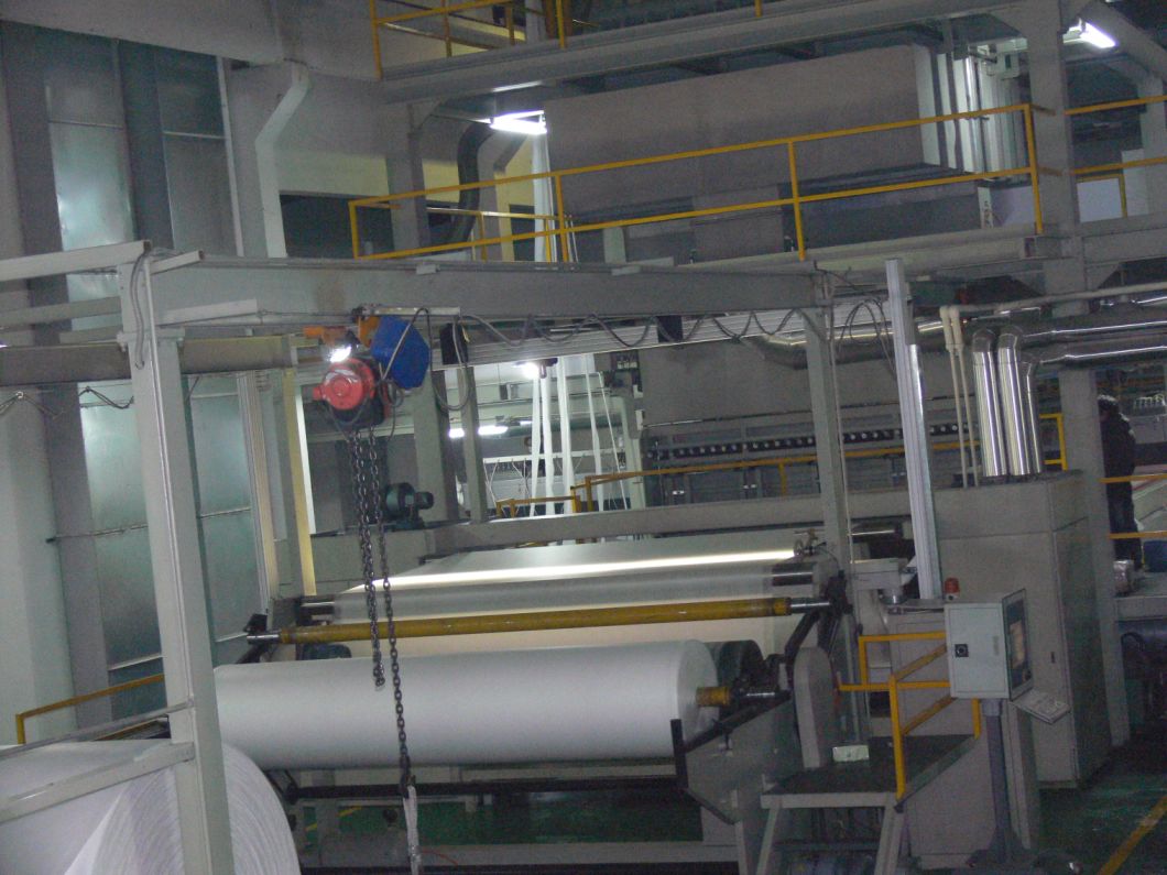 Customized Automatic Nonwoven Fabric Face Mask Machine with Good Service SSS Spunbond Nonwoven Machine Price