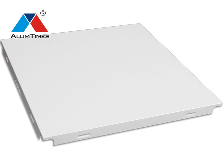 Durable Aluminum Clip In Metal Ceiling Tiles 300×300mm Flat Plain