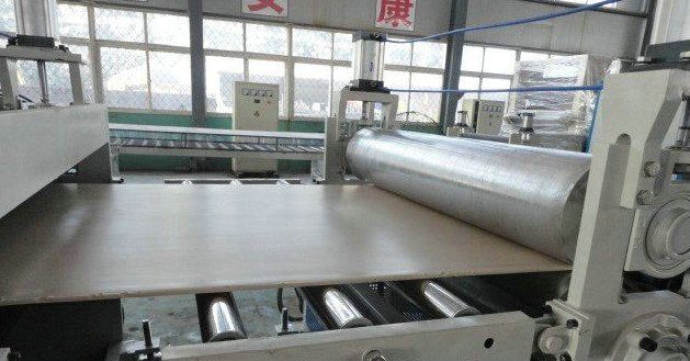 Single Screw PP Plastic Sheet Extrusion Line PP Free Foamed Sheet For Decoration