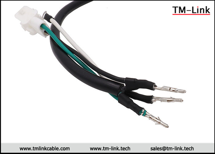 HXT63080 3P 16AWG female to female Red PVC Jacket power cable assemblies